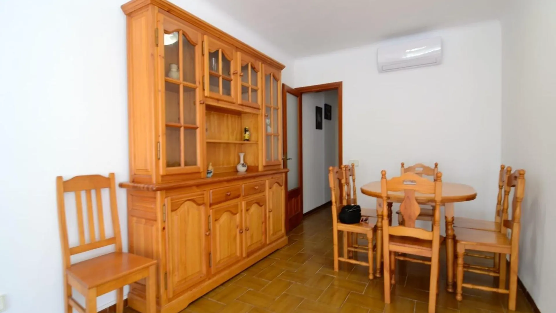 Puig Sureda 13-2B Apartment L'Escala